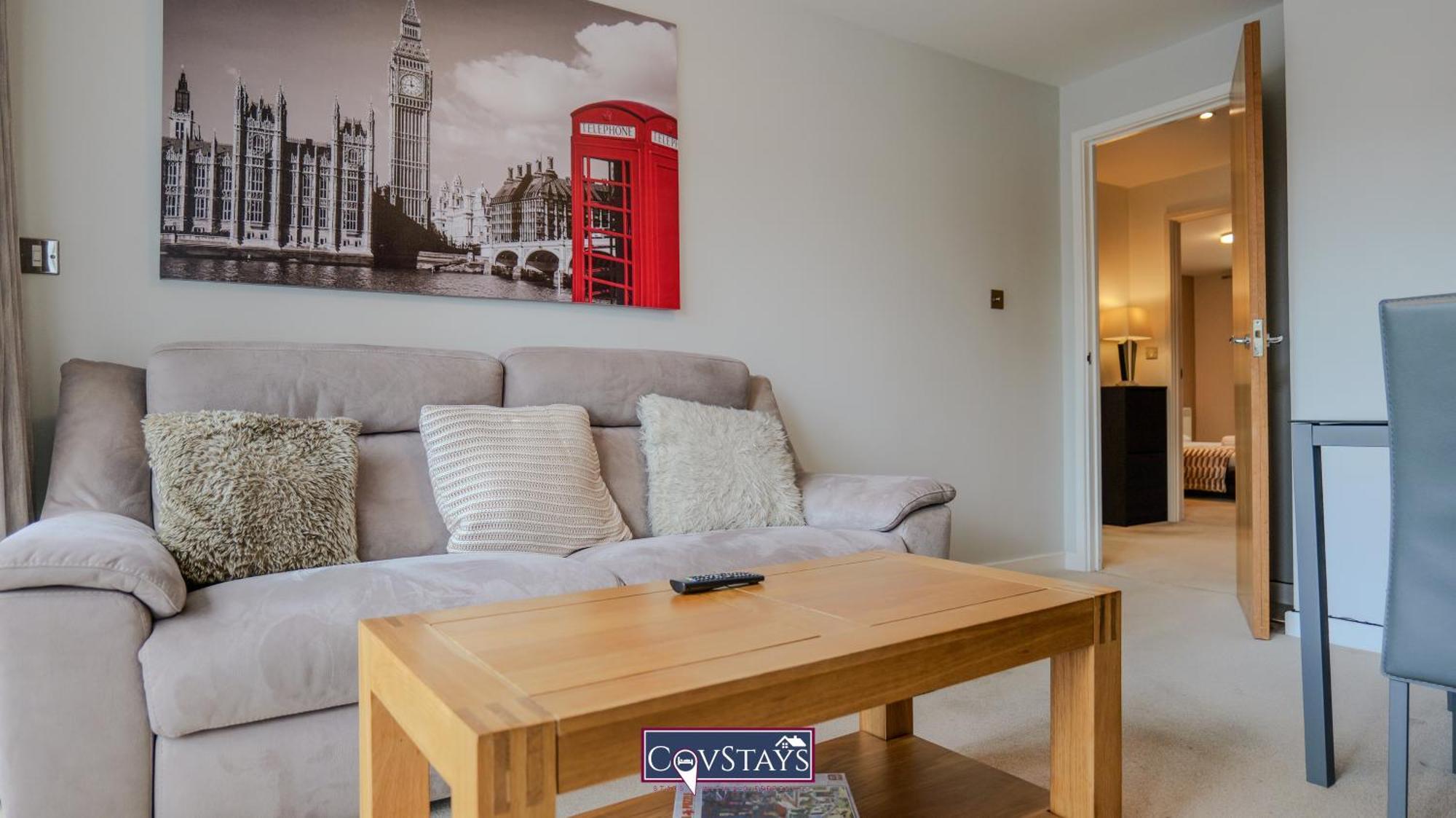 Triumph House - 3-Bed 2-Bath Apartment In Coventry City Centre By Covstays Ngoại thất bức ảnh